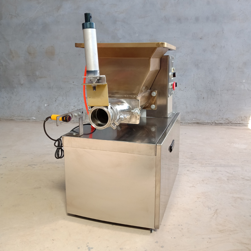 Прочная машина для нарезки хле – обзор и цена Extruder